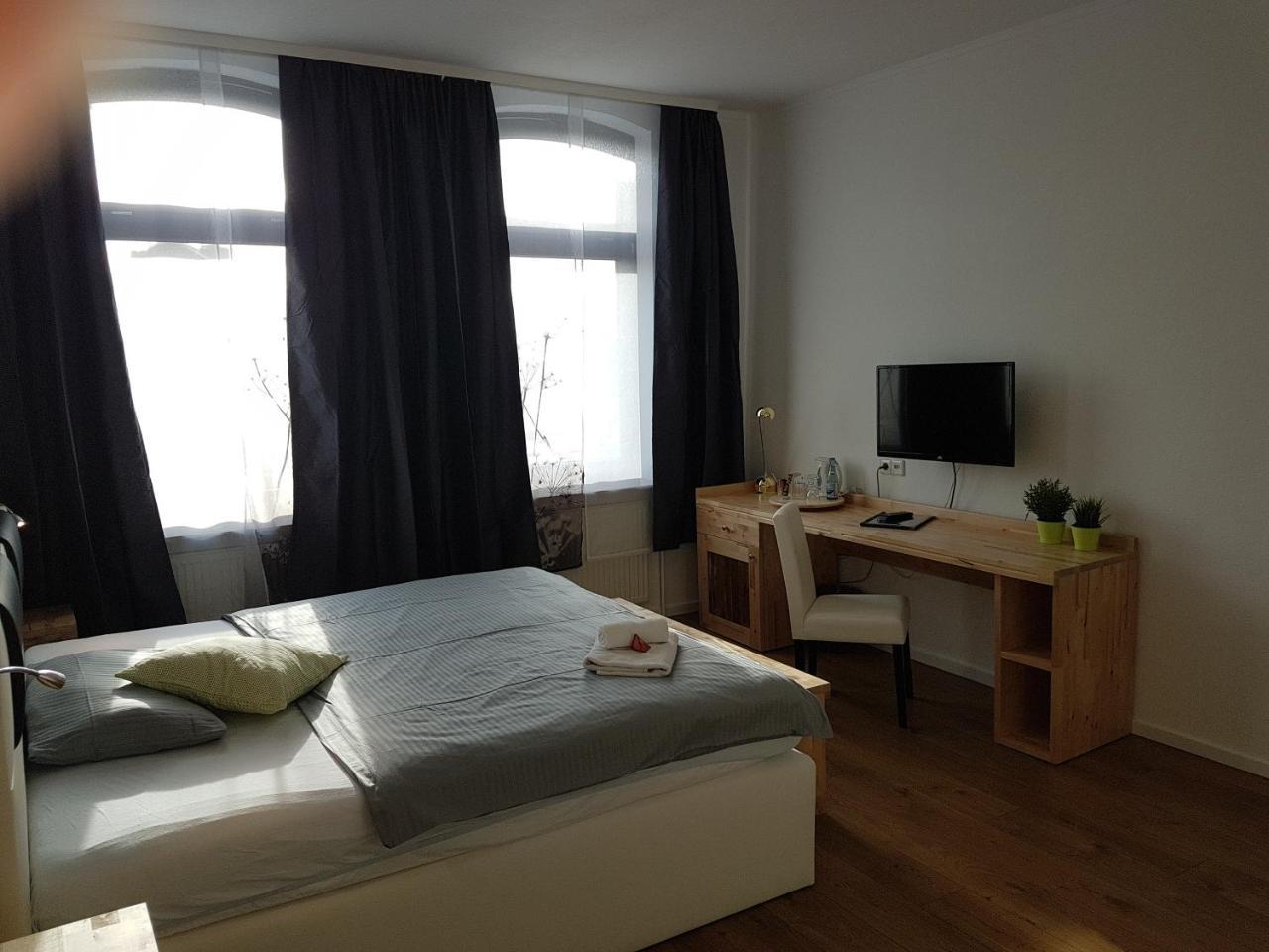 Bennetts Restaurant Und Hotel Wittingen Eksteriør billede